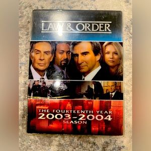 LAW & ORDER DVD Set 2003-2004 season , special features